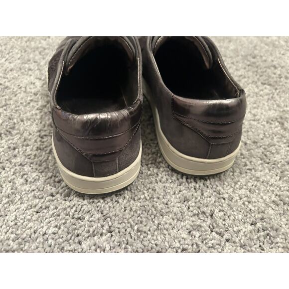 Johnston Murphy Women's Slip On Sneakers‎ Sz 6M Gray Suede Reptile Comfort Shoes - Picture 11 of 14